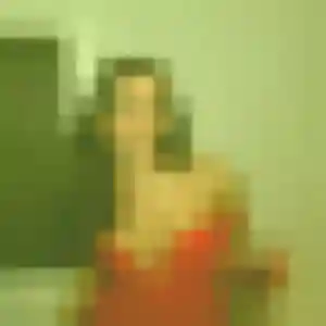 Rencontre Safiya, 20 ans à Wissous en privé