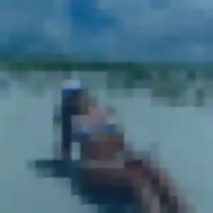 Victoire (34 ans) à Woustviller attend une rencontre ce soir