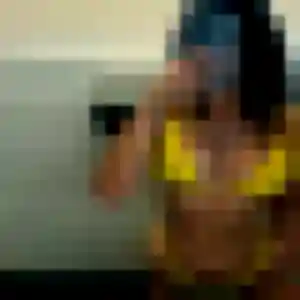 plan cul à Zonza : photo de Zelie, 32 ans - sans engagement